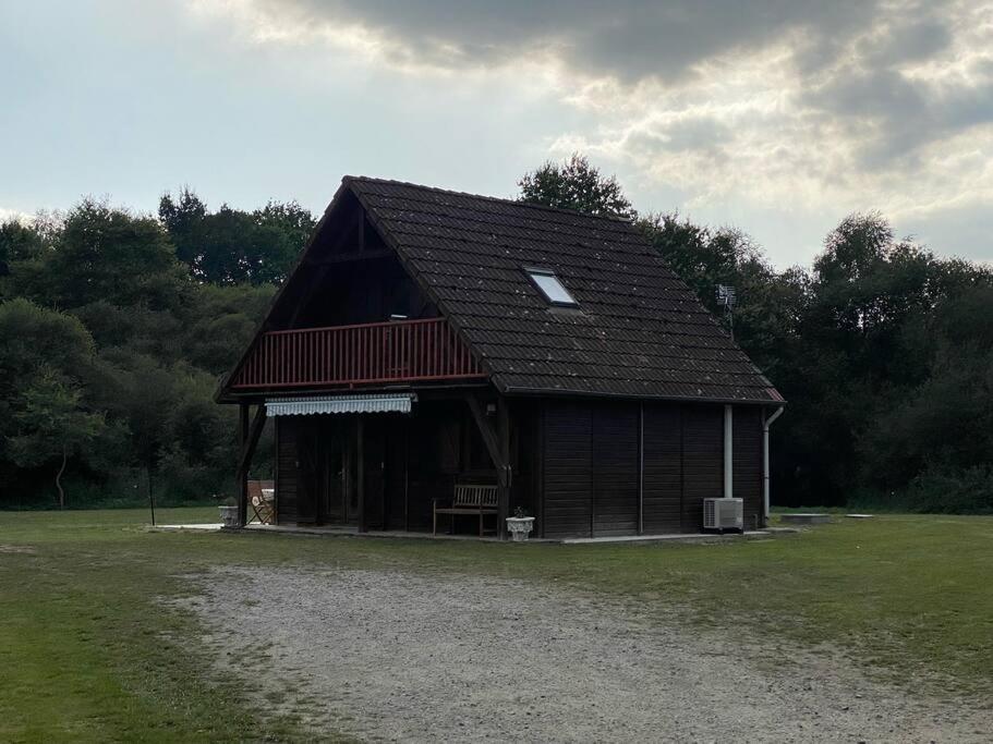 Le Chalet Limousin Folles Eksteriør bilde