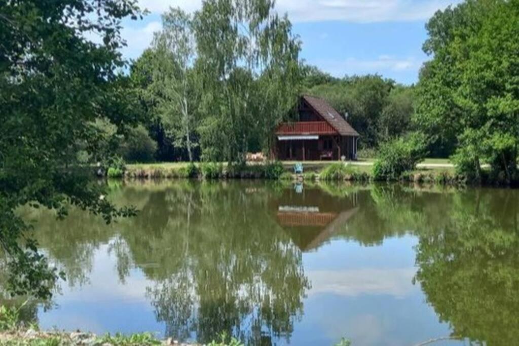 Le Chalet Limousin Folles Eksteriør bilde