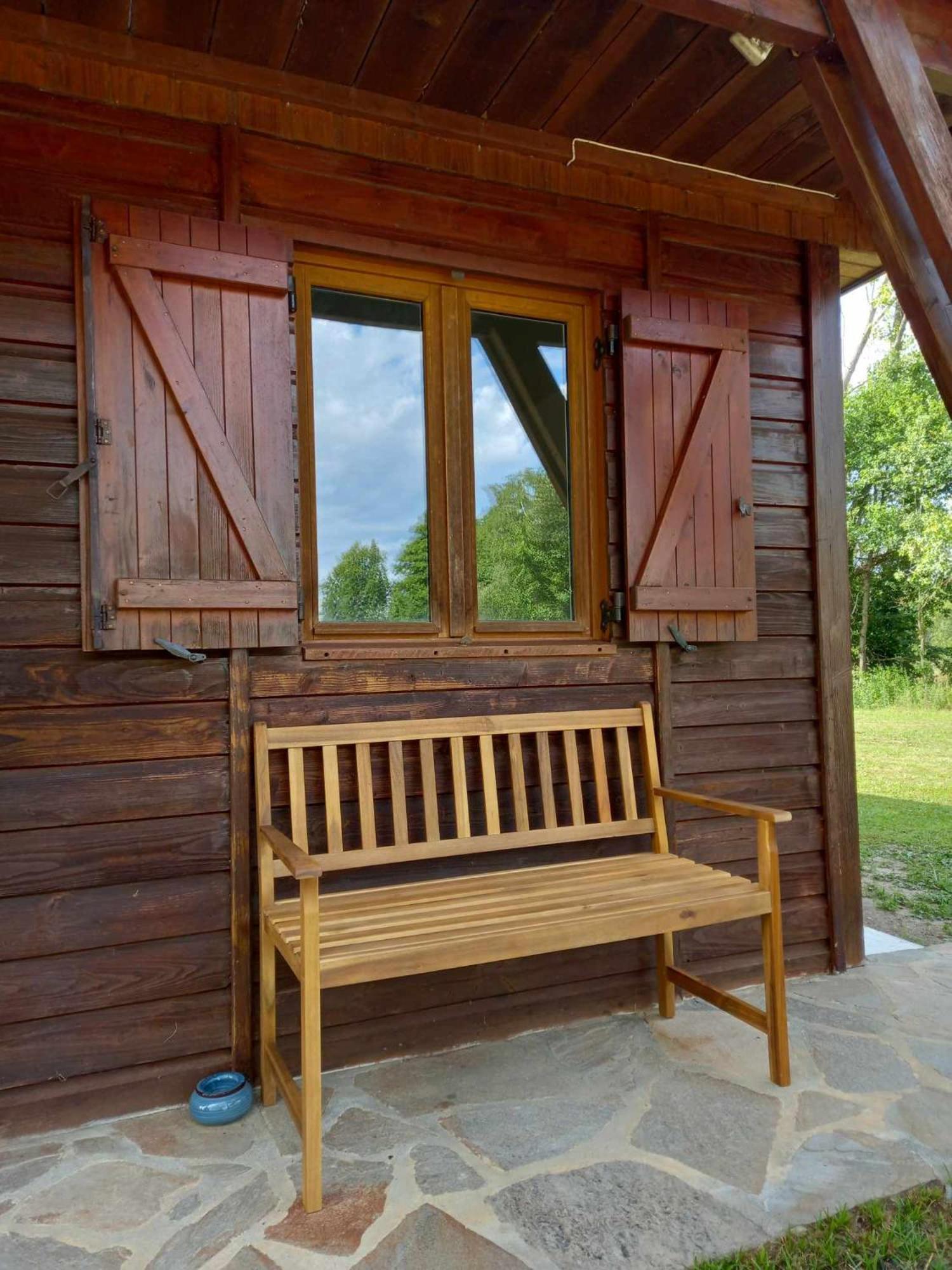 Le Chalet Limousin Folles Eksteriør bilde